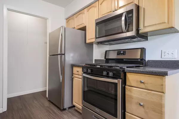 410 Vista West CT #B, Bastrop, TX 78602