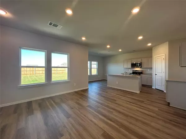 Rockdale, TX 76567,Address not disclosed