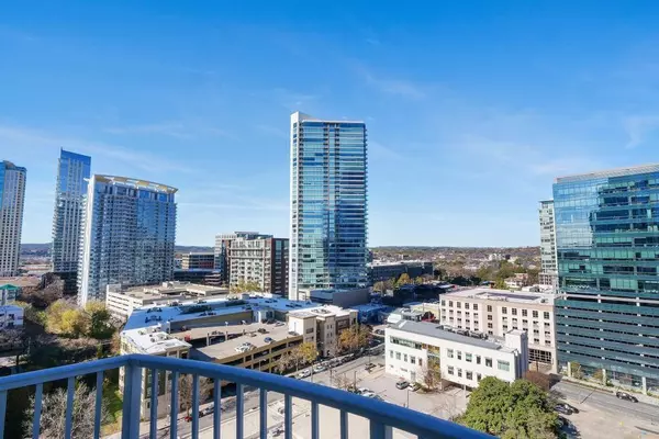 Austin, TX 78701,360 Nueces ST #1318