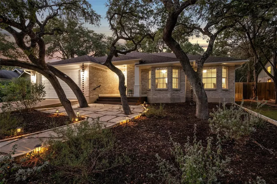 15 Pebblebrook LN, Wimberley, TX 78676