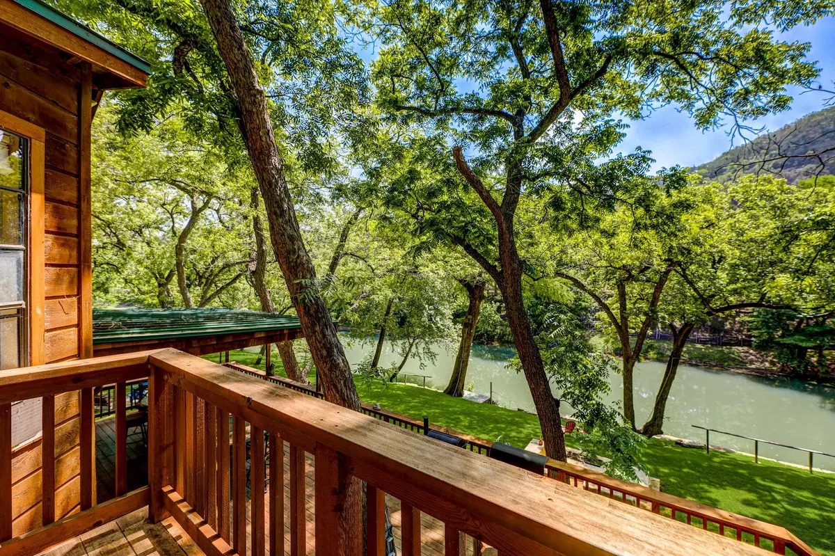 New Braunfels, TX 78132,1806 Ponderosa DR