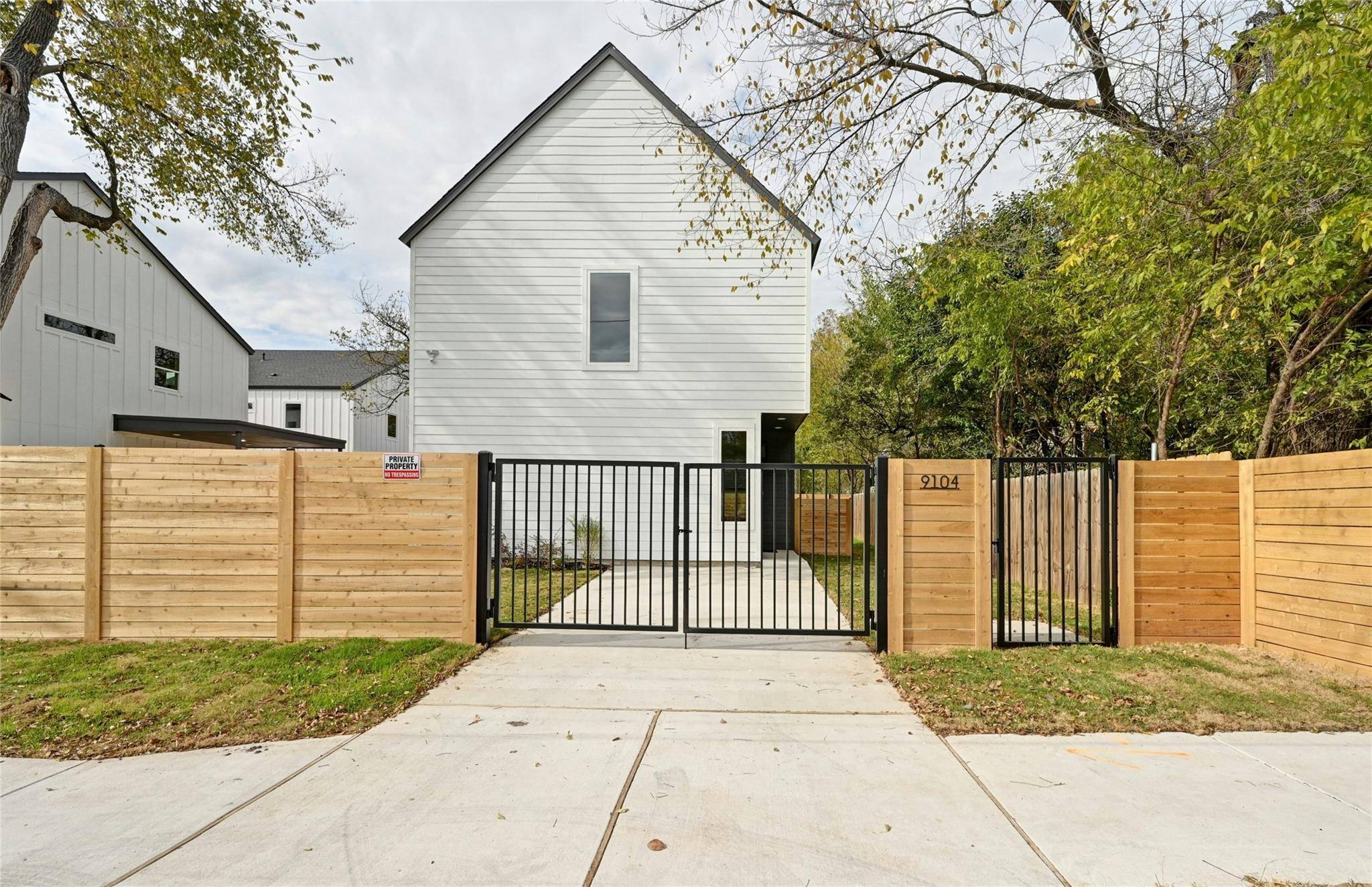 9104 Georgian DR, Austin, TX 78753