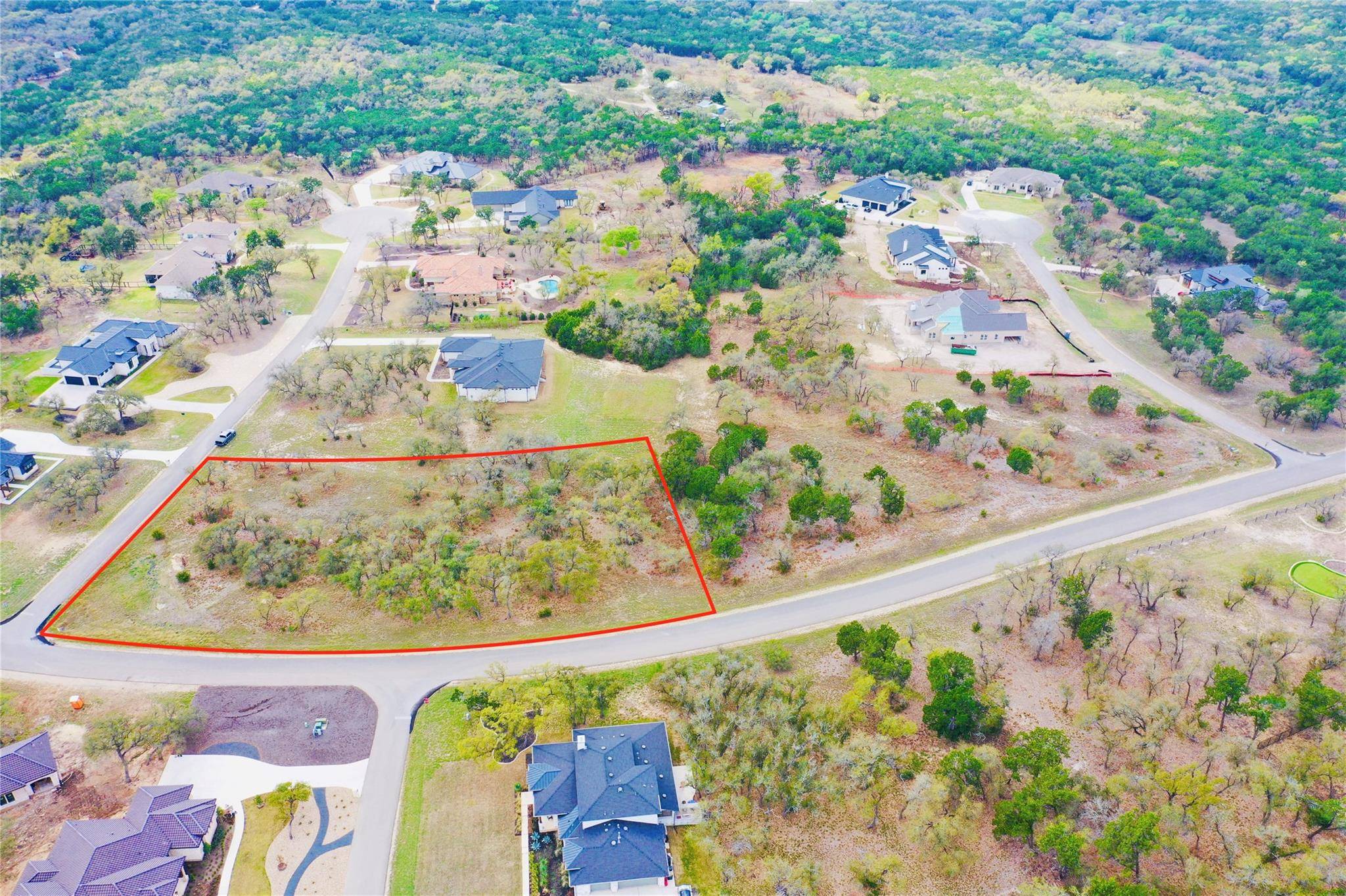 122 Carousel LN, Driftwood, TX 78619