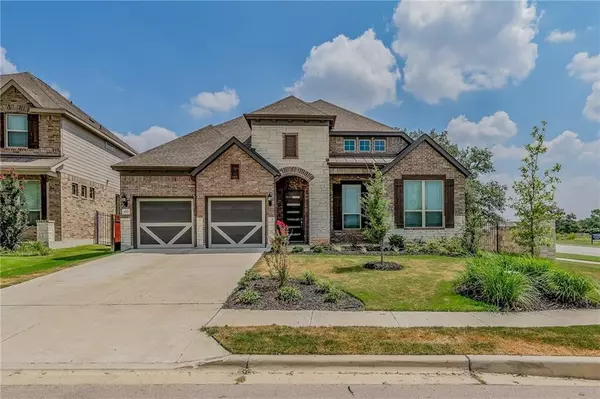 Leander, TX 78641,100 Orange Mimosa LN