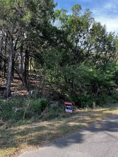 20203 Collier LN, Lago Vista, TX 78645