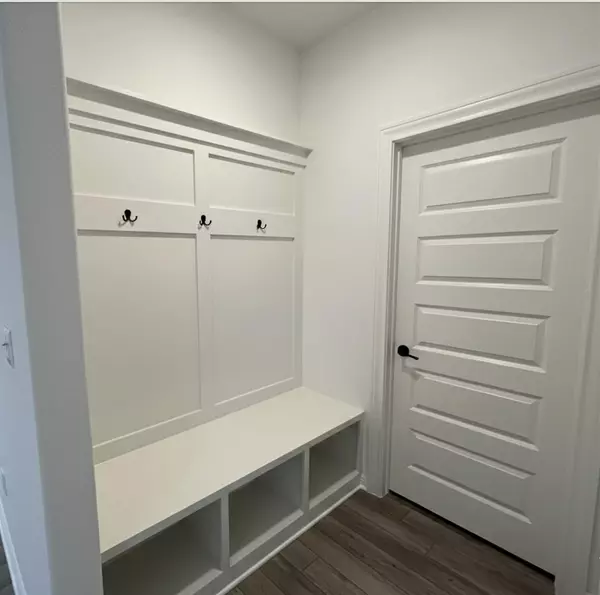 Cedar Park, TX 78613,2725 Woodall DR #204