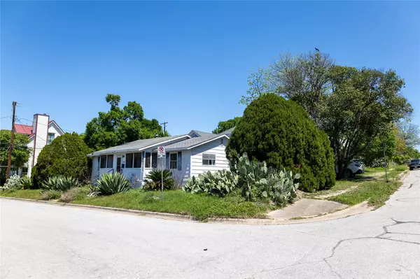 Austin, TX 78702,1401 Olander ST