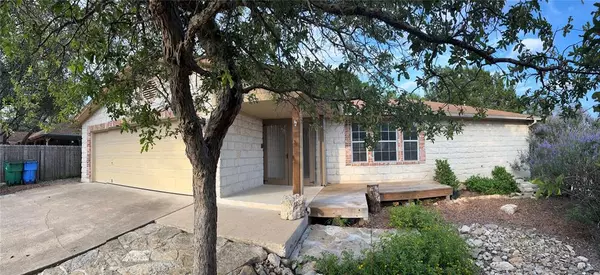 3907 Clay LN, Lago Vista, TX 78645