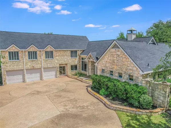 Austin, TX 78746,417 BEARDSLEY LN