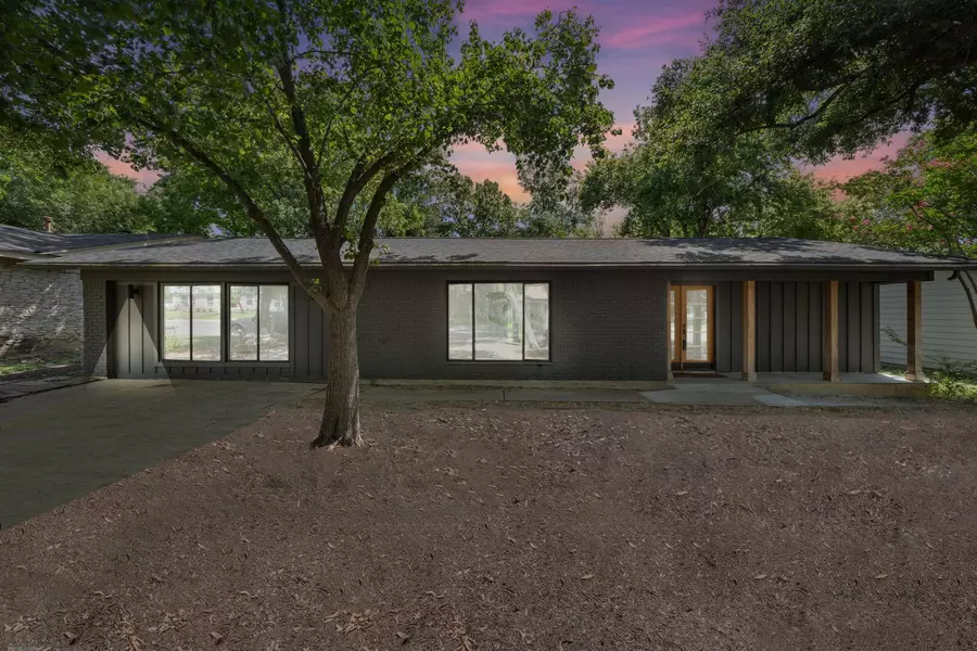 2608 Loyola LN, Austin, TX 78723