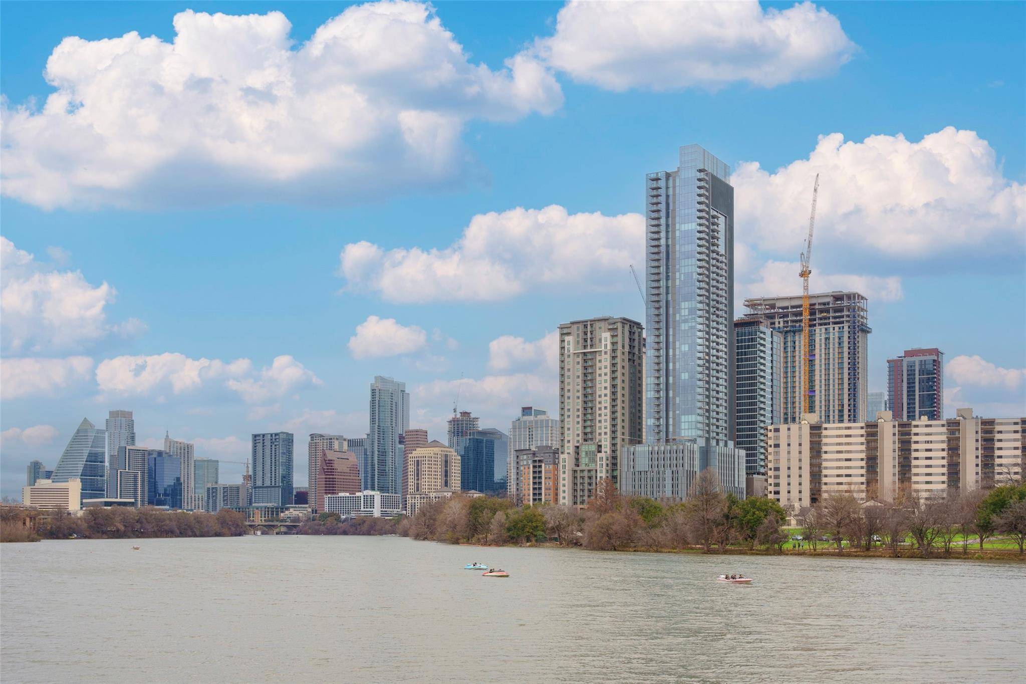 44 East Ave #3204,  Austin,  TX 78701