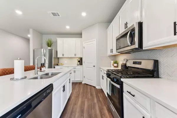 Manor, TX 78653,17713 Owl Tree RD