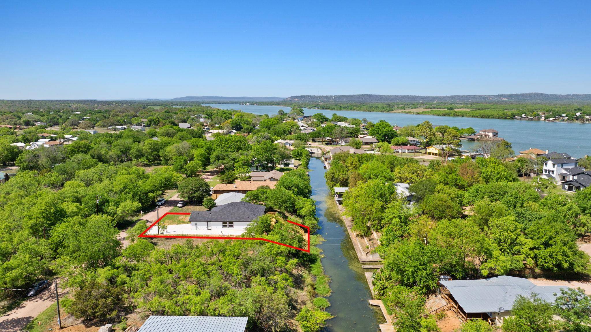 125 Channel DR, Sunrise Beach, TX 78643
