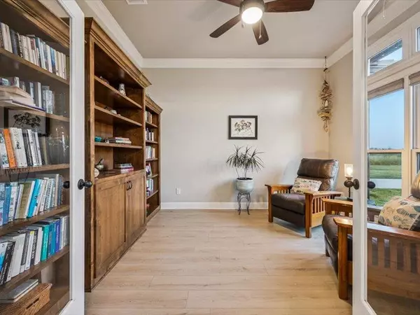 Cedar Creek, TX 78612,106 Colorado BLF