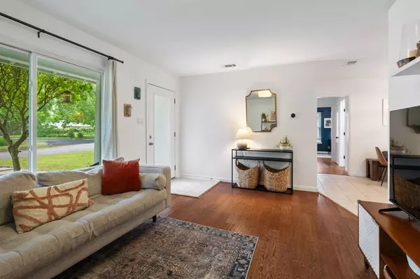 Austin, TX 78723,5210 Waterbrook DR