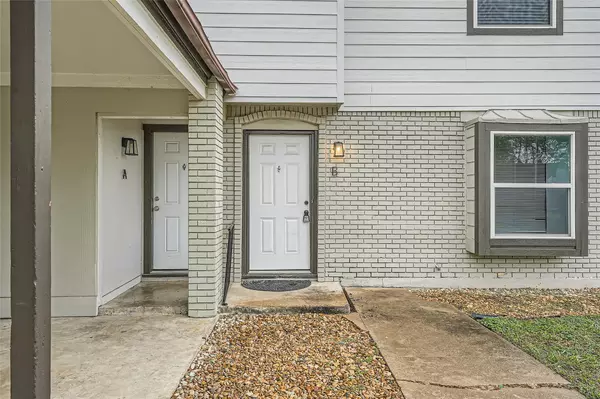 Austin, TX 78752,1306 E Saint Johns Ave