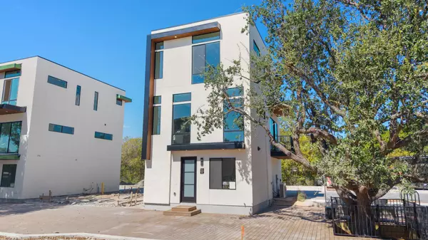 Austin, TX 78758,10823 Desert TRL