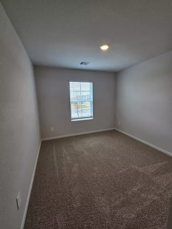 Lockhart, TX 78644,412 Aylor WAY