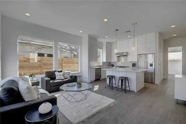 1209 1/2 Willow ST #A, Austin, TX 78702