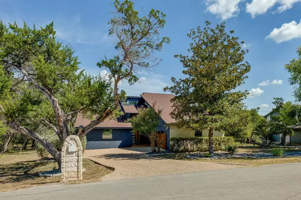 409 Palos Verdes DR, Lakeway, TX 78734