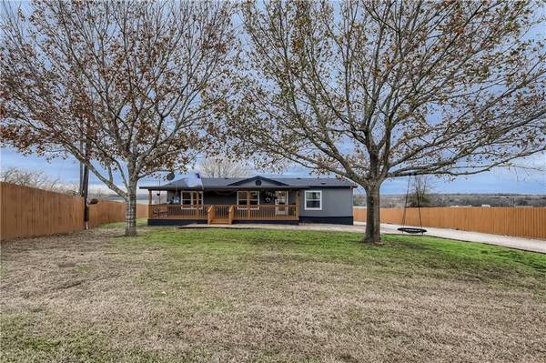 7959 S US Highway 183, Lockhart, TX 78644