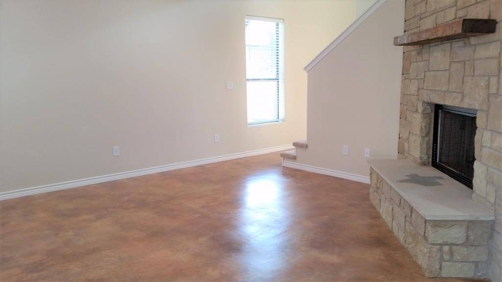 Dripping Springs, TX 78620,17704 Sly Fox DR