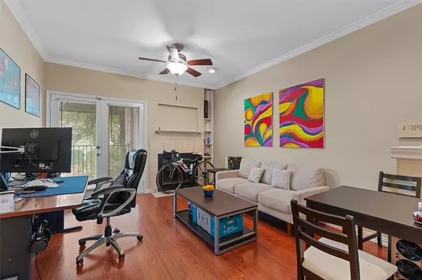 3111 Tom Green ST #201, Austin, TX 78705