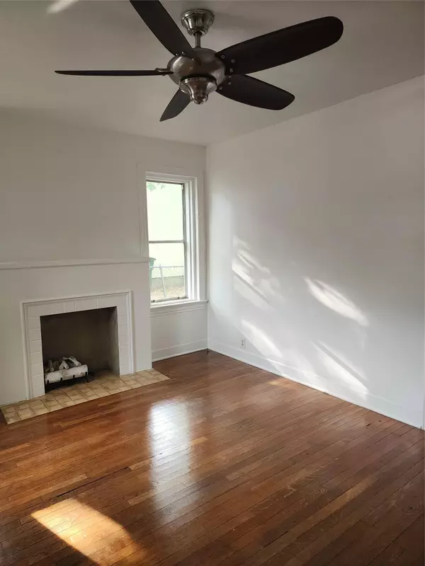 Austin, TX 78704,1704 Dexter ST