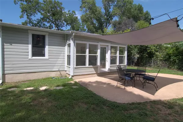 Austin, TX 78757,1505 Karen Ave