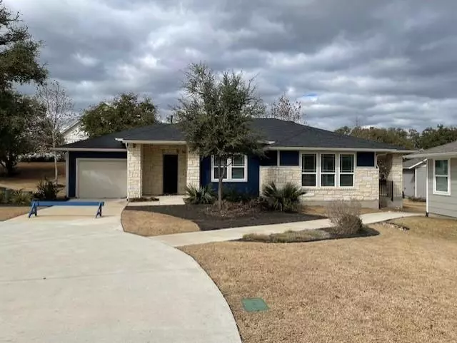 San Marcos, TX 78666,337 Dancing Oak LN #102