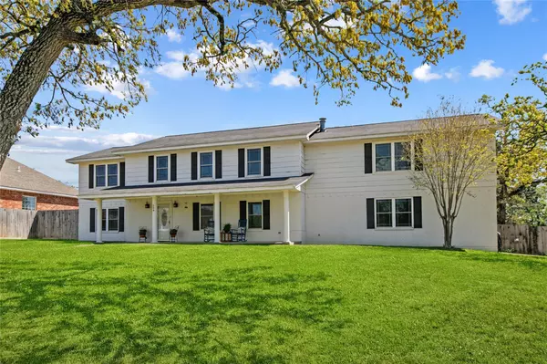 594 Acorn ST,  Giddings,  TX 78942