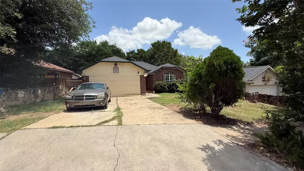 5802 Teri RDS, Austin, TX 78744