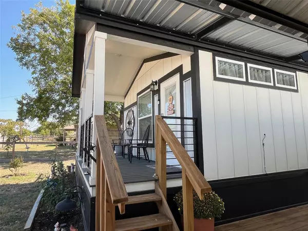 Lometa, TX 76853,709 Lampasas ST