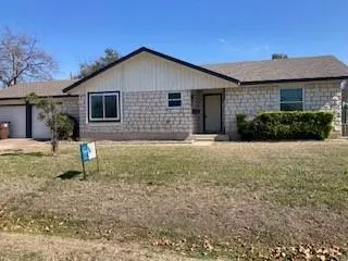 305 Brentwood ST, Round Rock, TX 78681