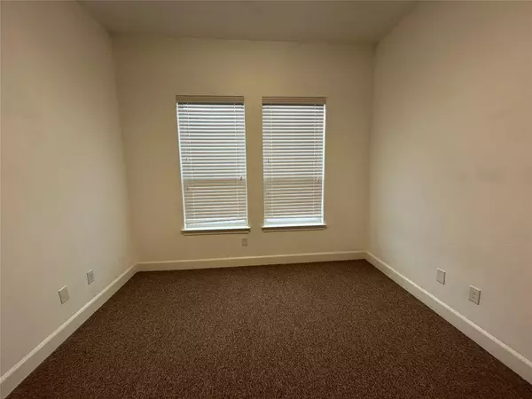 Pflugerville, TX 78660,209 12th ST #207