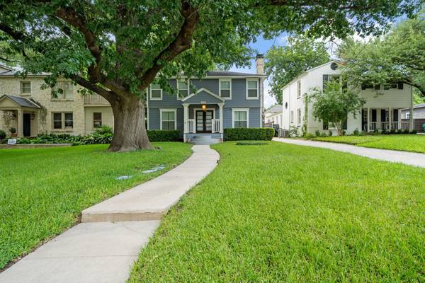 215 College BLVD, Alamo Heights, TX 78209