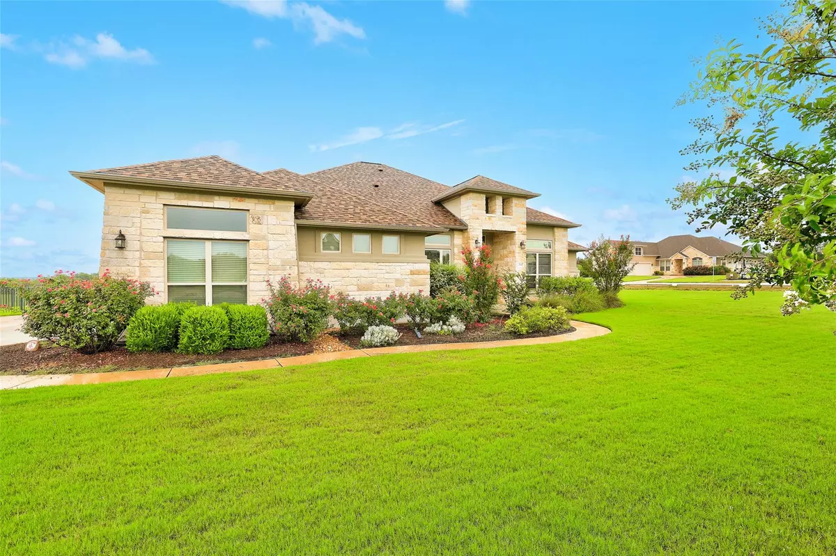 Leander, TX 78641,2560 Square Nail CV