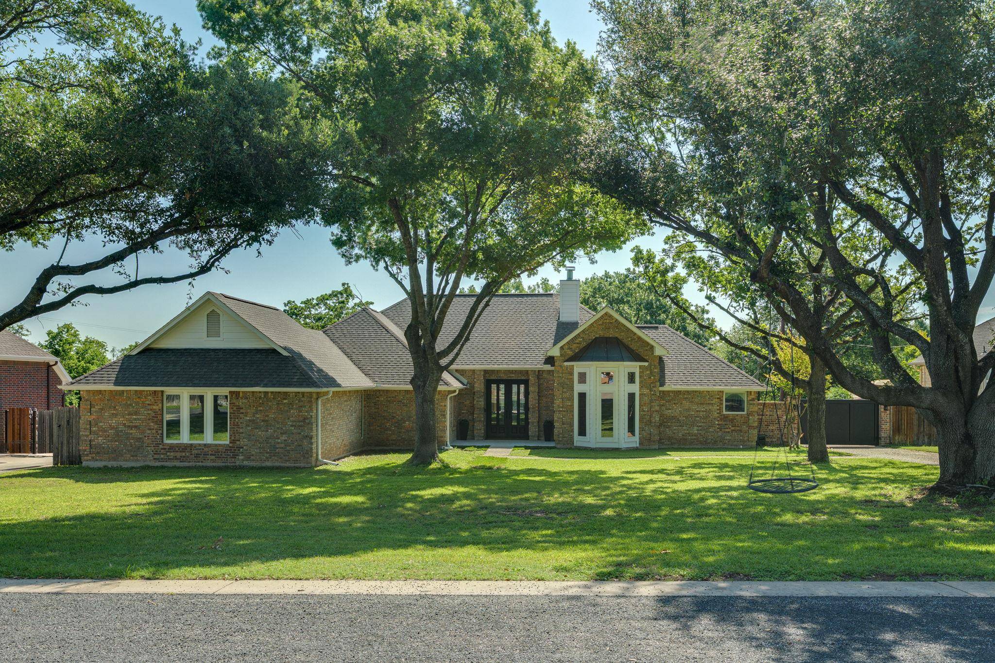 1305 Quail Ravine, Round Rock, TX 78664