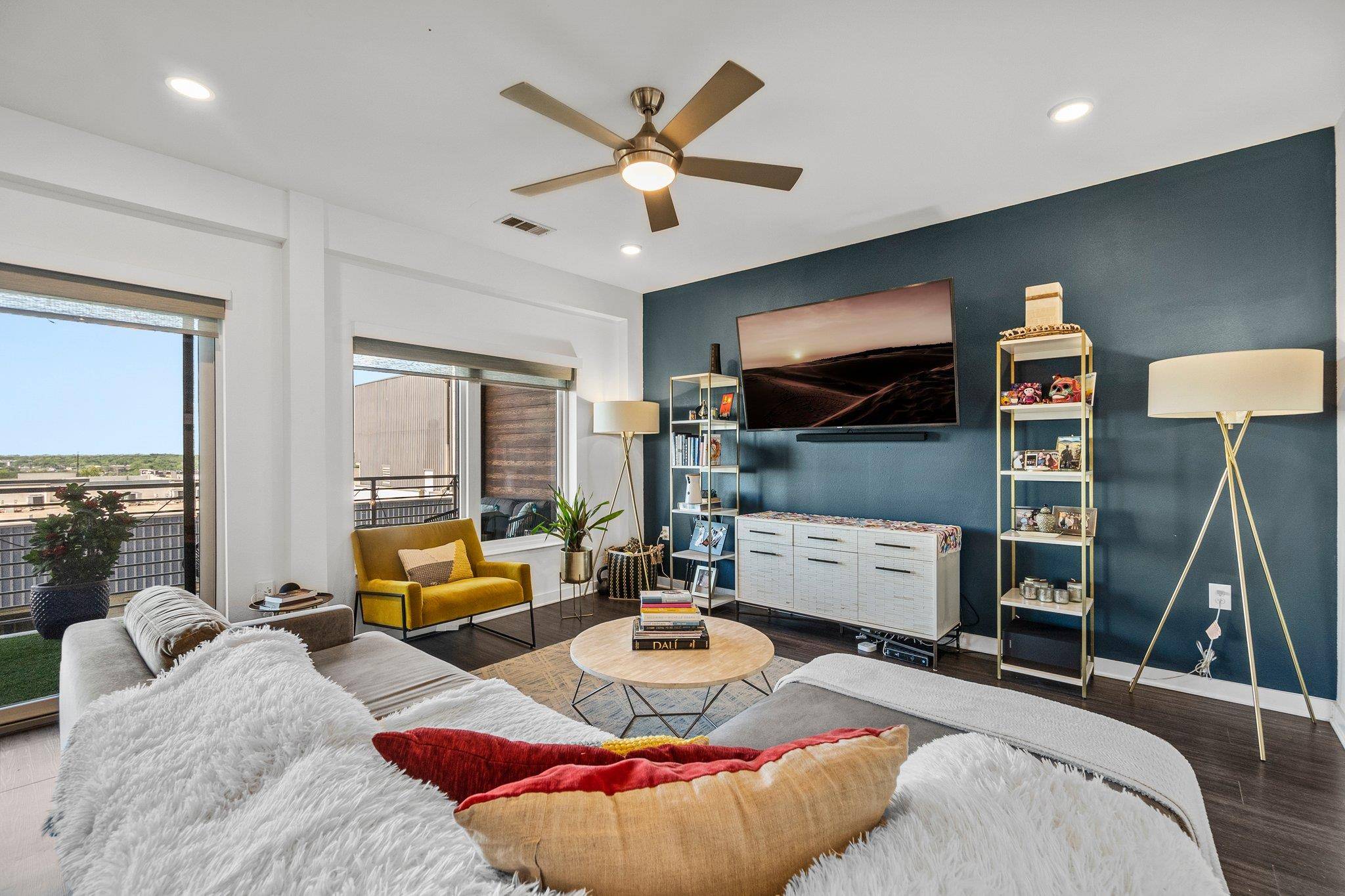 Austin, TX 78745,4361 S Congress Ave #636