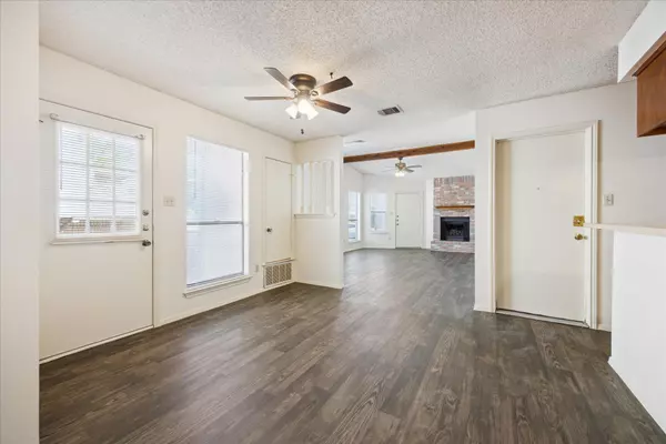 Round Rock, TX 78681,704 Rollingway DR #B
