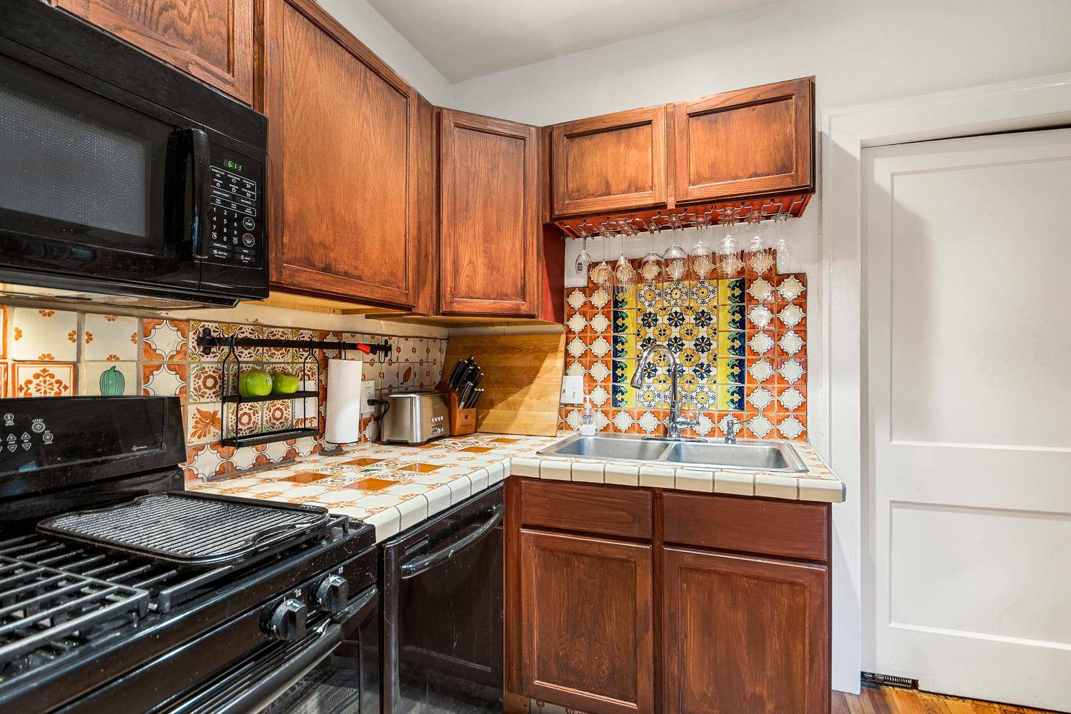 Austin, TX 78705,2834 Pearl ST