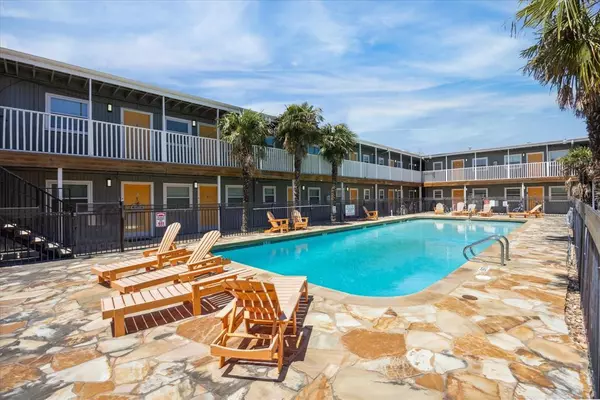 Austin, TX 78722,2401 Manor RD #232A