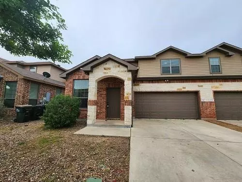 Kyle, TX 78640,142 Creekside Villa DR