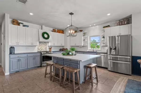 Georgetown, TX 78628,323 Patricia RD