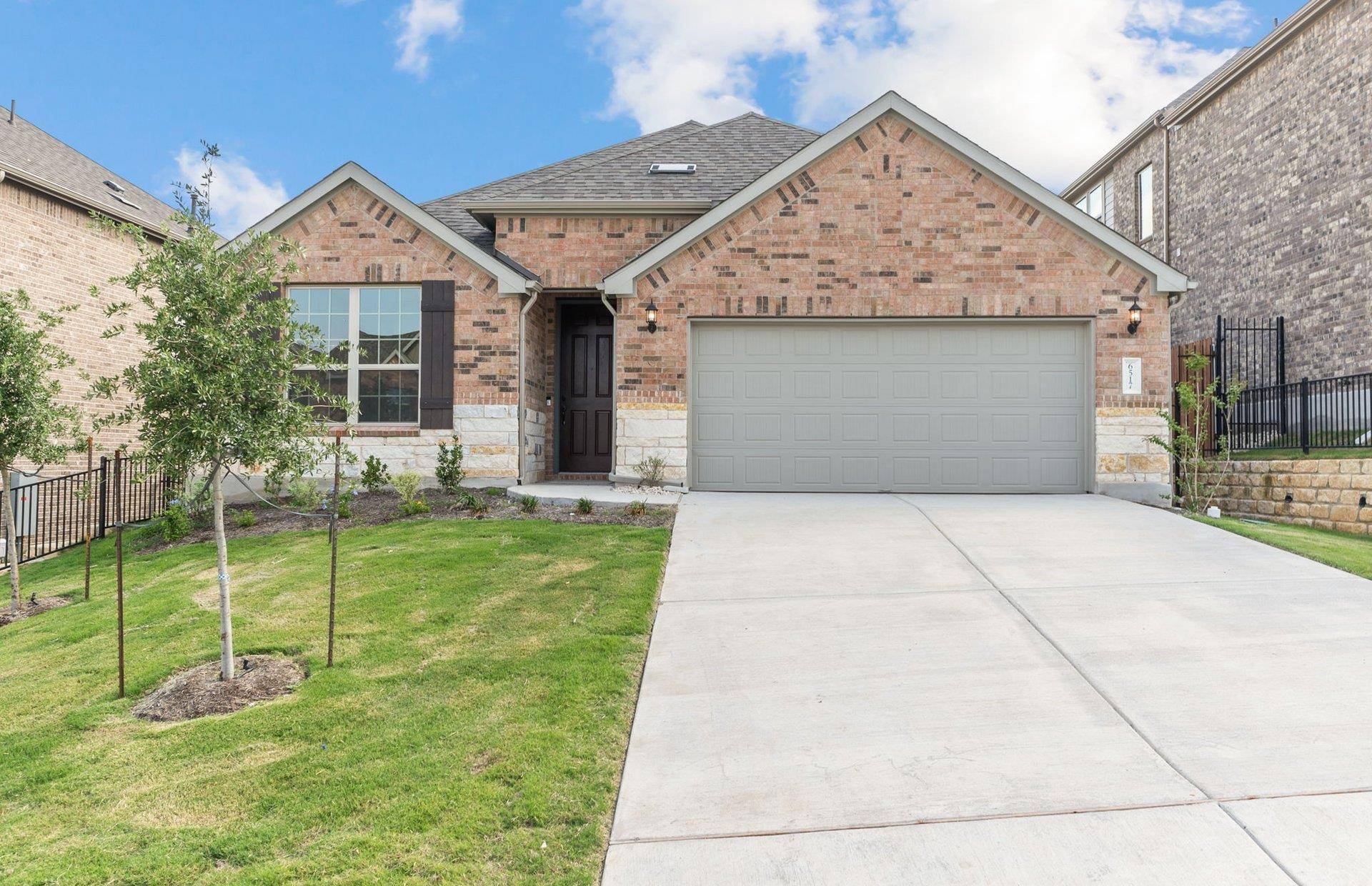 6517 Apache Plum LN, Spicewood, TX 78669