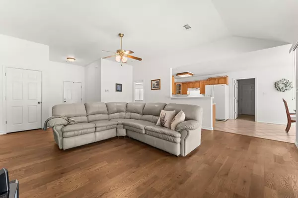 Paige, TX 78659,163 Cardinal LOOP