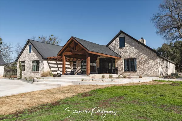 1000 Lightning Ranch RD, Georgetown, TX 78628
