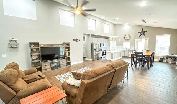 Bastrop, TX 78602,177 Mokulua LN