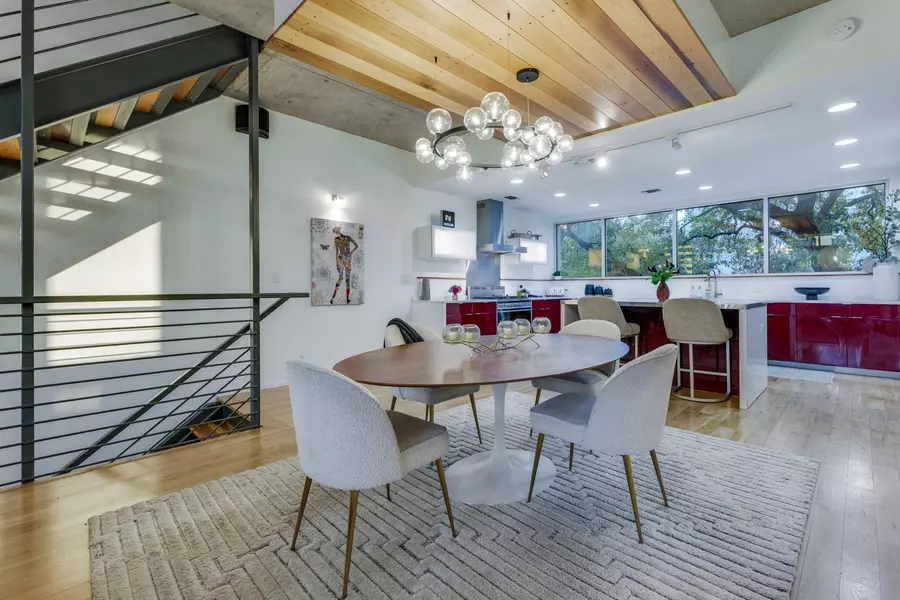 2301 S 5th ST #5, Austin, TX 78704