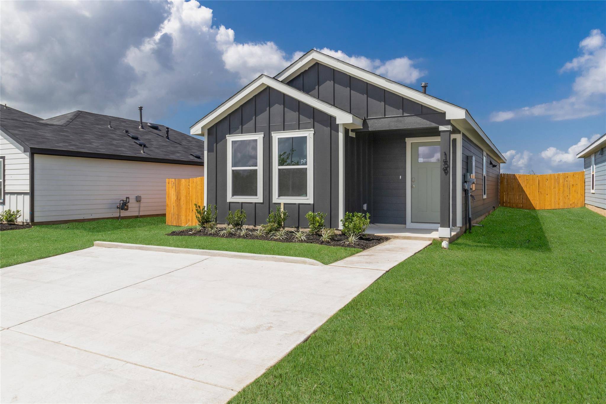Uhland, TX 78640,159 Safflower DR